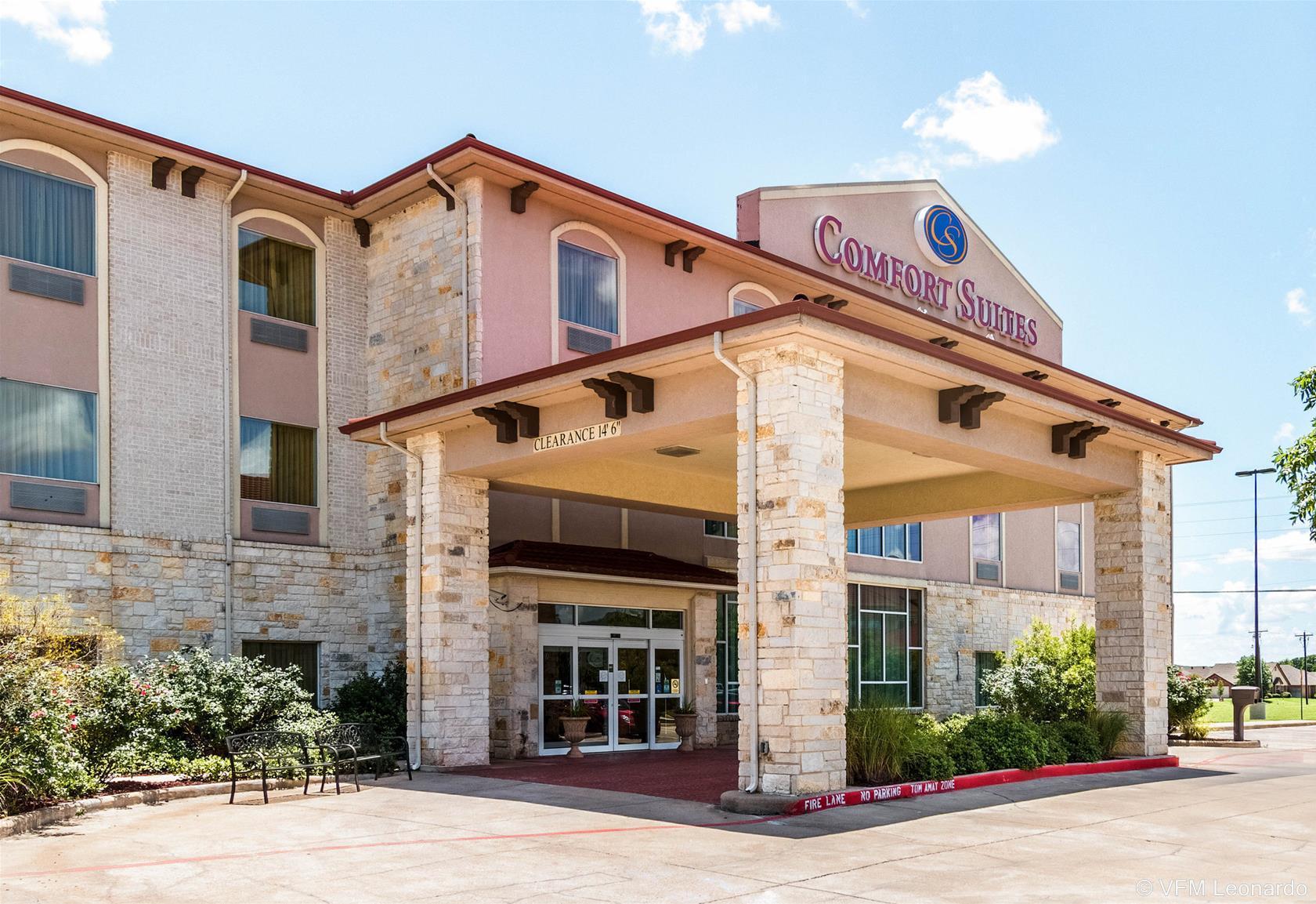 Comfort Suites Гранбъри Екстериор снимка