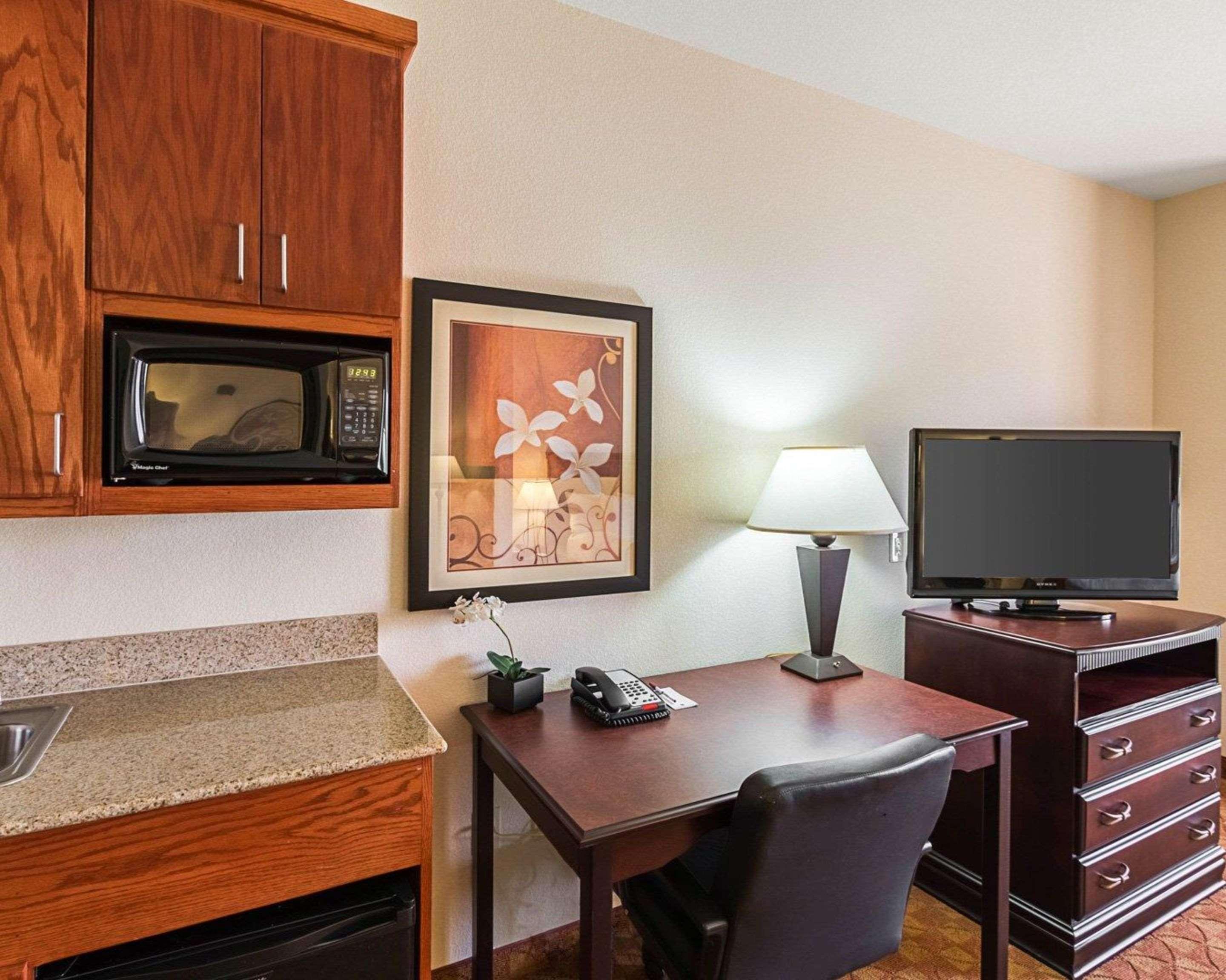 Comfort Suites Гранбъри Екстериор снимка