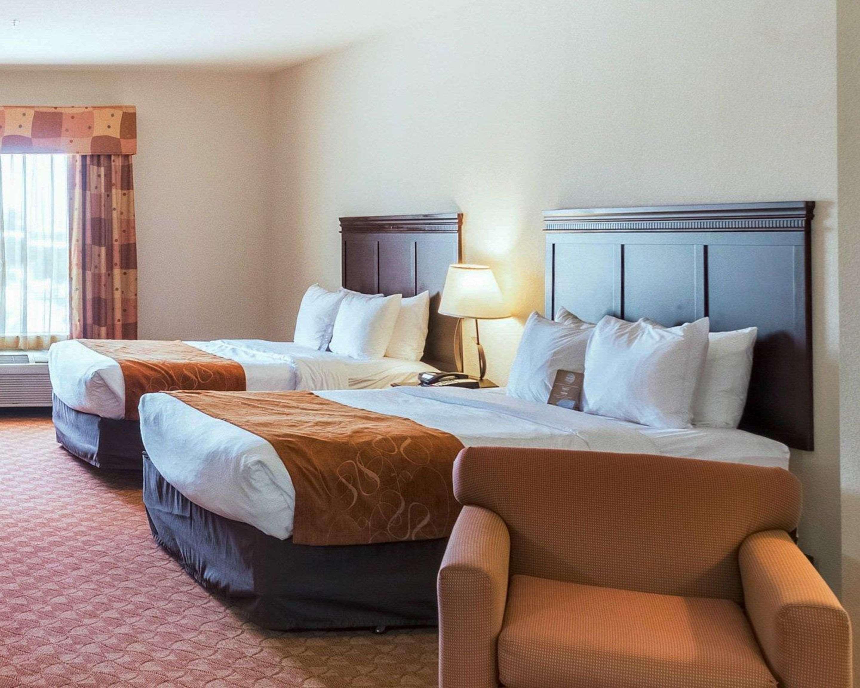 Comfort Suites Гранбъри Екстериор снимка