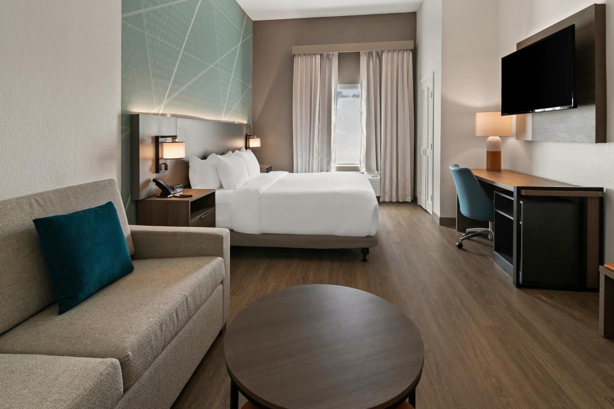 Comfort Suites Гранбъри Екстериор снимка