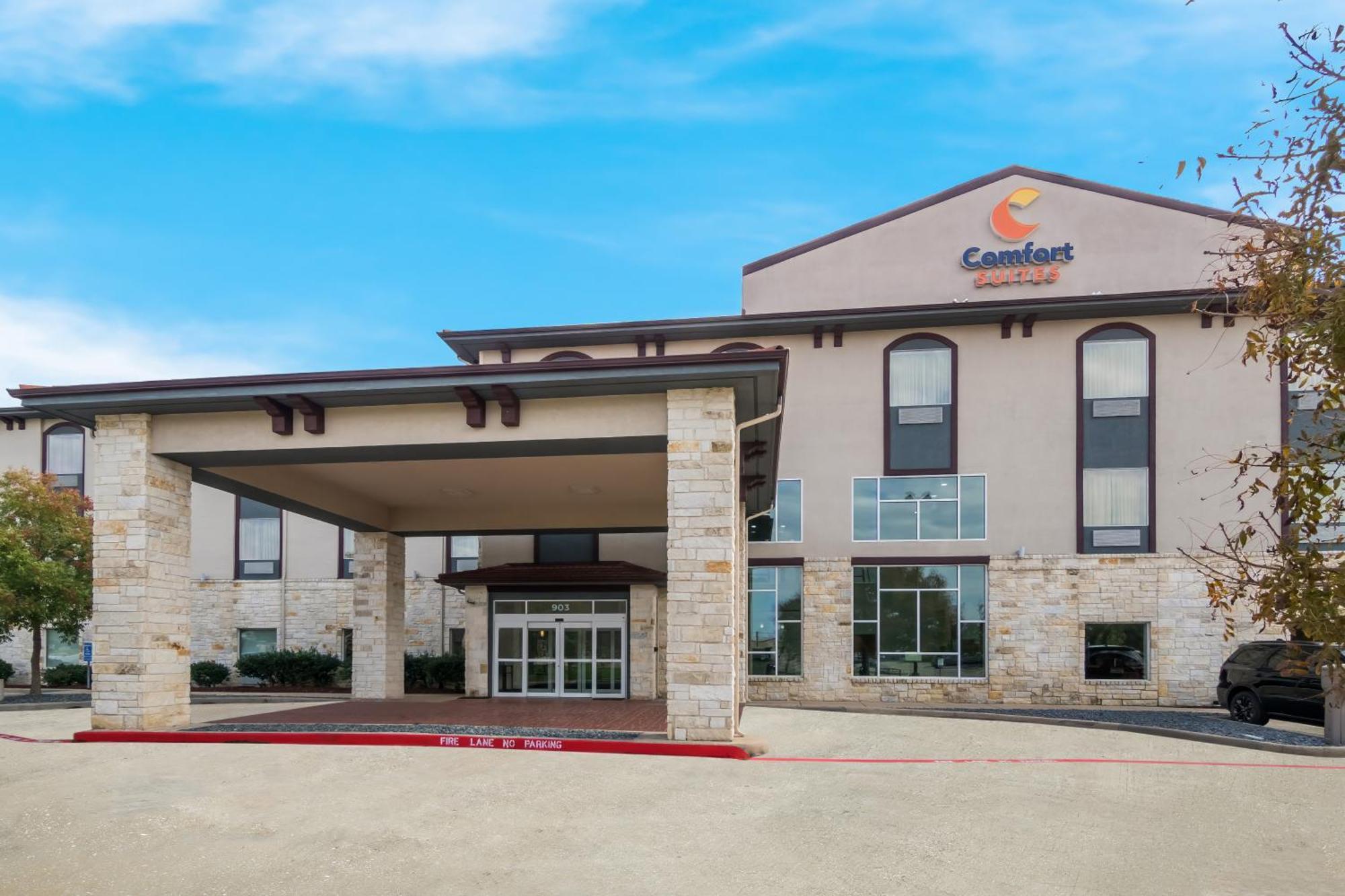 Comfort Suites Гранбъри Екстериор снимка